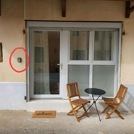 Appartement 2 Pieces Le Louveteau Arbois Bagian luar foto